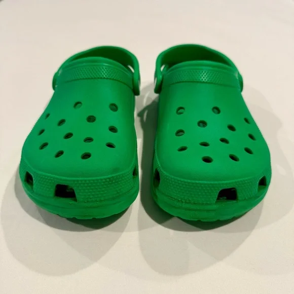 Crocs Classic Clogs Green Ivy Mens 11 Slipons Shoes Lightweight Comfy Christmas - Picture 2 of 7